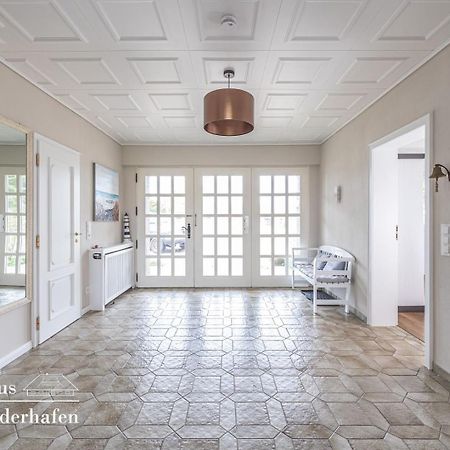 Landhaus Villa Suederhafen - Kleiner Luxus นอร์ดชตรันด์ ภายนอก รูปภาพ