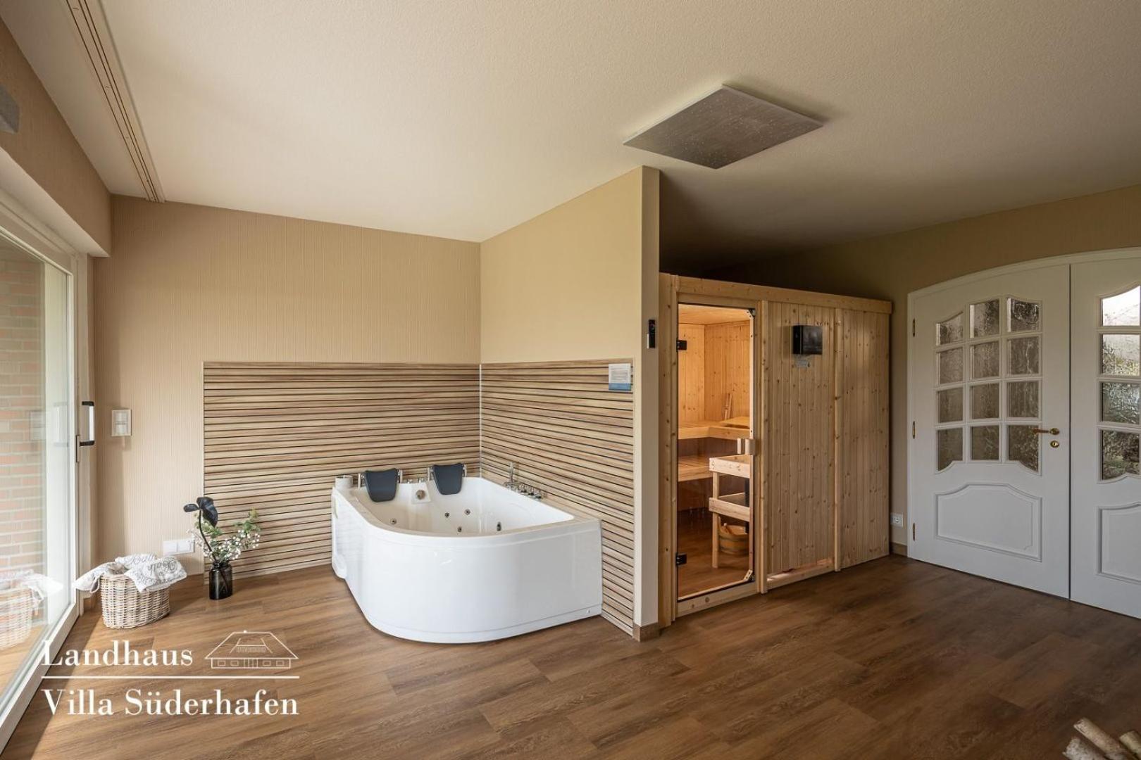 Landhaus Villa Suederhafen - Kleiner Luxus นอร์ดชตรันด์ ภายนอก รูปภาพ