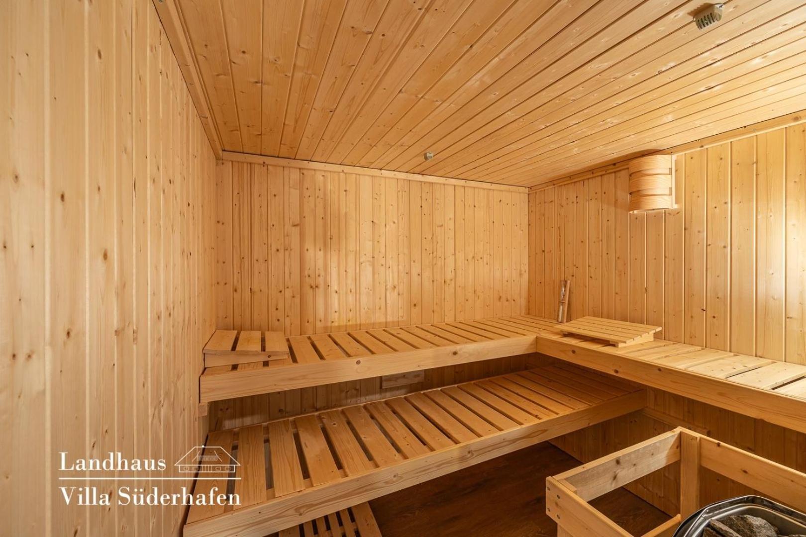 Landhaus Villa Suederhafen - Kleiner Luxus นอร์ดชตรันด์ ภายนอก รูปภาพ